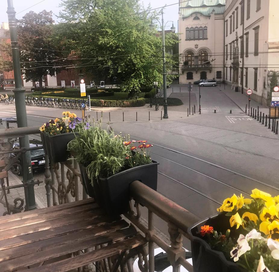 Amber Guest Rooms Krakow Exterior photo
